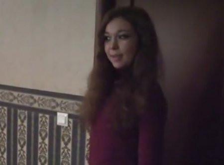 Пикаперы развели на двоих продажную официантку в бильярдном клубе