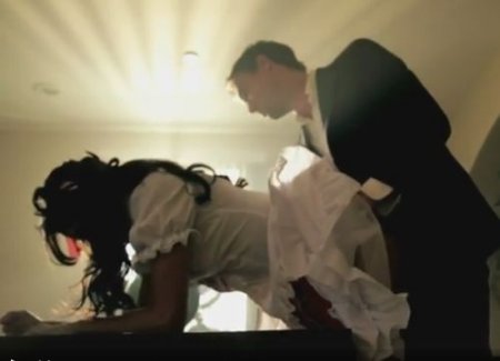 Преподал урок послушания ученице частной школы благородных девиц