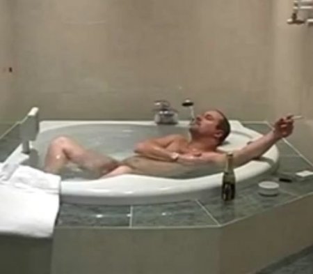 Слепой муж без очков нечаянно изменил жене с хитрой любовницей