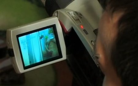 Муж расколол как большой орех сочную попу жены и кончил в жопу Муж расколол как большой орех сочную попу жены и кончил в жопу