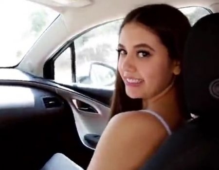 Голливудское порно с кремпаем без спроса в киску гибкой девушки Голливудское порно с кремпаем без спроса в киску гибкой девушки