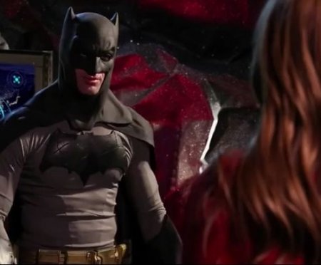 Суперменша: супер девушка XXX - фильм-пародия с переводом на русский