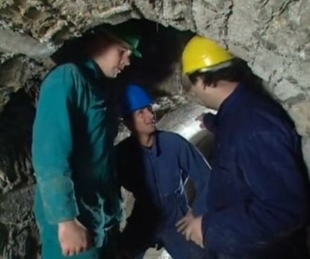 Грязные мужчины на работе: из жизни сантехников - кино-порно