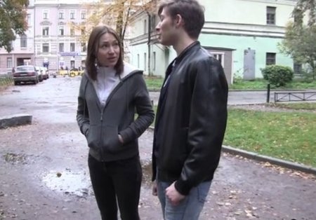 Cлучайное знакомство на улице продолжила домашняя встреча и секс