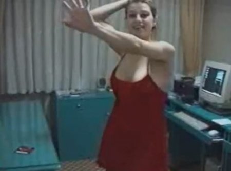 Страстная молодая любовница зрелого турка на домашнюю видеокамеру